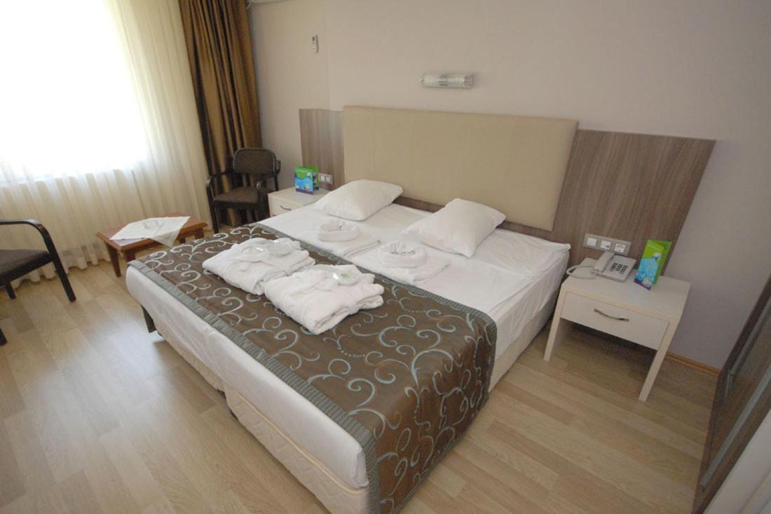 Bolu Termal Hotel Rum bild